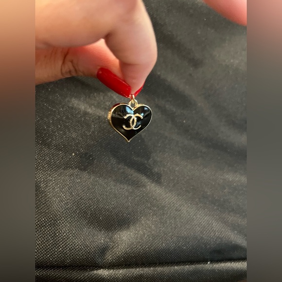 Luxury Gold & Black Heart Pull Charm - Picture 4 of 4